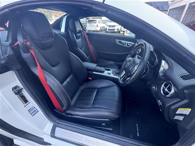 SLKクラスSLK200 エクスクルーシブ