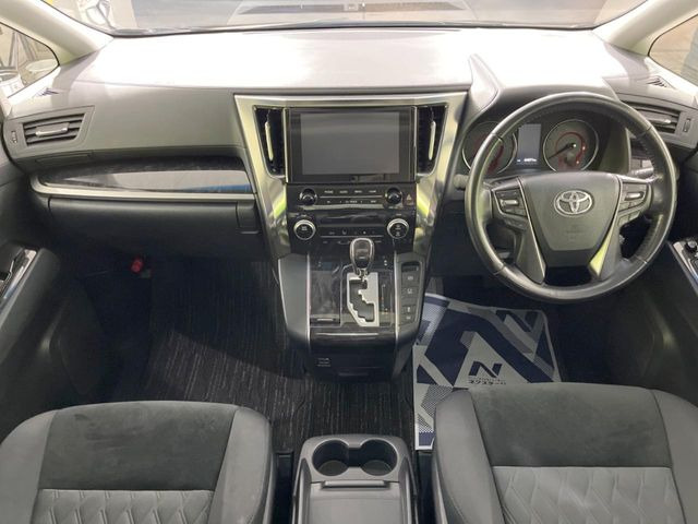 グループ総在庫数約30,000台!!全国の系列店からメーカー・車種問わずご紹介出来るので、あなたにピッタリのお車が見つかるはずです♪まずはお問い合わせ下さい☆