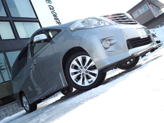 ���Ԃ̏�ԂŋC�ɂȂ镔�����������܂�����A���[���ɂČf�ڒ��ȊO�̉摜�⓮��������肷�邱�Ƃ��\�ł�!�J�[�Z���T�[�o�R�ɂĂ��₢���킹�������A���ڃ��[��:world_clovercars@yahoo.co.jp�܂ł��A����������