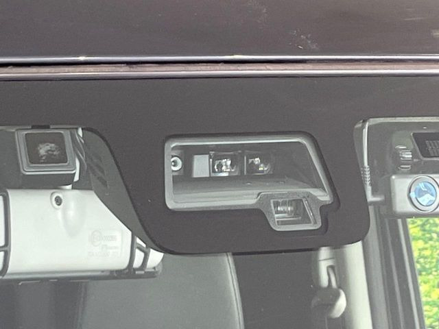 �y�X�Y�L �Z�[�t�e�B�T�|�[�g�z���s���ɑO���̎ԗ�����F�����A�Փ˂������Ȏ��͌x��ƃu���[�L�ŏՓˉ���Ɣ�Q�y�����A�V�X�g�B�����S�Ƀh���C�u�����y���݂��������܂��B