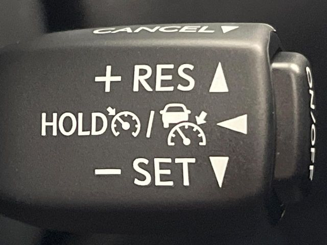 �y���[�_�[�N���[�Y�R���g���[���z�������H�ł̒��������s���y��!!�����ő��x��ۂN���[�Y�R���g���[�����A�Փˌy���V�X�e���ƘA�g���A�O���̎ԗ������m���ĎԊԂ�ۂ悤�ɑ��x���߂��Ă���܂�!!