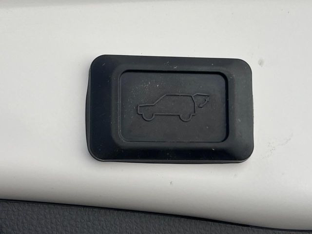 �y�p���[�o�b�N�h�A�z�X�}�[�g�L�[��^�]�Ȃ̃{�^�������������Ń��A�Q�[�g�������ŊJ���܂�!�ו��������Ă��鎞��A�����ʒu�ɂ���o�b�N�h�A��߂�ۂɕ֗��ȋ@�\�ł���