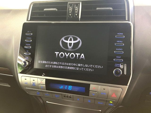 �y���[�J�[�����i�r�z�C���e���A�ɗn�����ރX�^�C���b�V���ȁu��p�݌v�v���[�J�[�i�r�𑕔��􎋔F���⑀�쐫�ȂǊ�{���\�ɂ��D��A���㎿�ȃJ�[���C�t�����y���݂��������܂��B