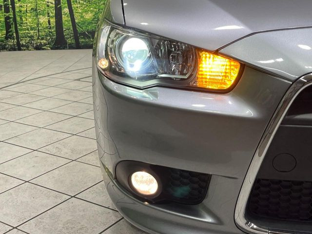 �yHID�w�b�h���C�g�z���ɖ��邭�O�����Ƃ炵�Ă����̂ŁA���V����Ԃ̑��s�������E�ǍD�ň��S���Ă���肢�������܂��B