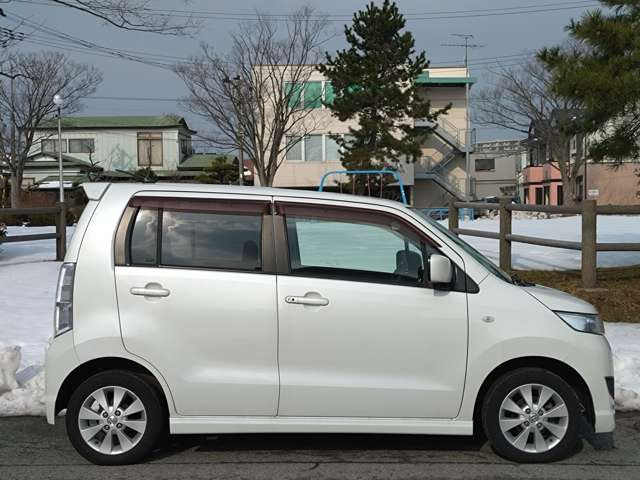 ワゴンRスティングレーX 4WD