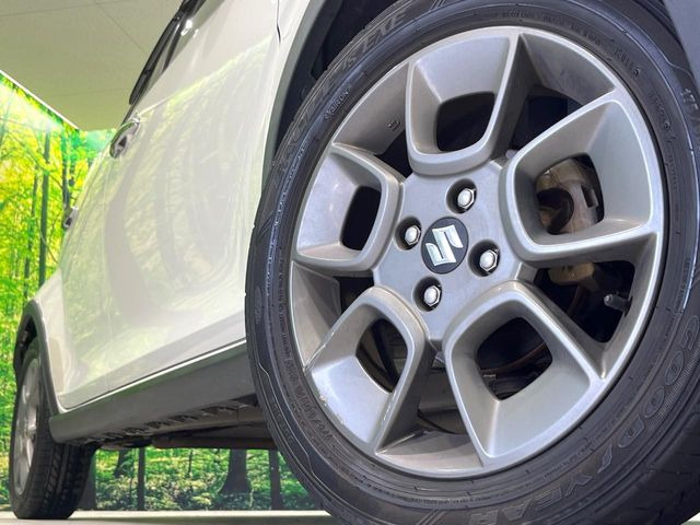 �y����16�C���`�A���~�z�C�[���z�O�ςɃ}�b�`���������A���~�z�C�[���𑕒����Ă���܂��B�e��ЊO�A���~�z�C�[����A�X�^�b�h���X�^�C�����戵�����Ă���܂��B���񂲑��k����������