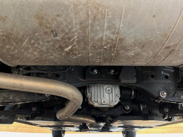 ����肪���ꂢ�Ȃ����ɁA�h�K���H�̎{�H���I�X�X���B�~��n��͂������A���ݕ��ɂ��Z���̕���A��Ń}�����E�E�B���^�[�X�|�[�c���������ɂ��D�]���������Ă���܂��B