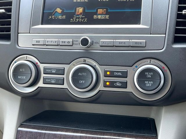 �y���E�Ɨ��^�t���I�[�g�G�A�R���z�^�]�ȂƏ���Ȃł��ꂼ�ꂨ�D�݂̉��x�ɐݒ�\�B����҂ɂ��z�������A���K�ȋ󒲂����͂��v���܂��B