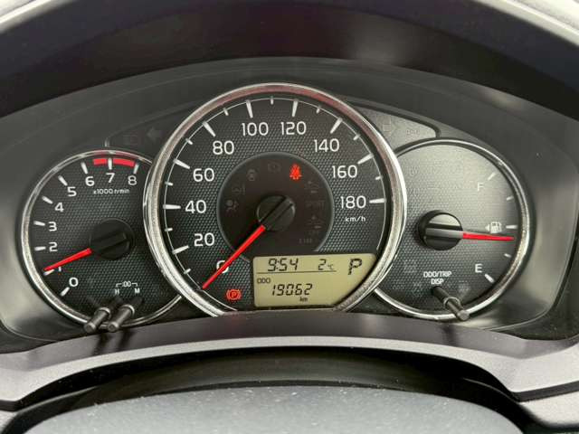 �C�ɂȂ邨�Ԃ�����܂�����E�̓d�b�ԍ����璼�ڂ��X�ɂ��₢���킹���������B�x�����@����ԗ����A��Ԃ܂łȂ�ł������������Ē����܂��B�X�^�b�t�ꓯ���A�����҂����Ă���܂��B