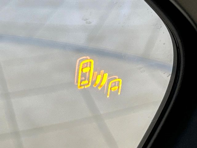 �y�u���C���h�X�|�b�g���j�^�[�z���s���A�h�A�~���[�̎��p�ɂȂ�₷���ӏ��Ɍ㑱�Ԃ��ڋ߂���ƃT�C�h�~���[�̃����Y�Ɍx����\��!�h���C�o�[�ɒ��ӊ��N�����Ă���܂��B