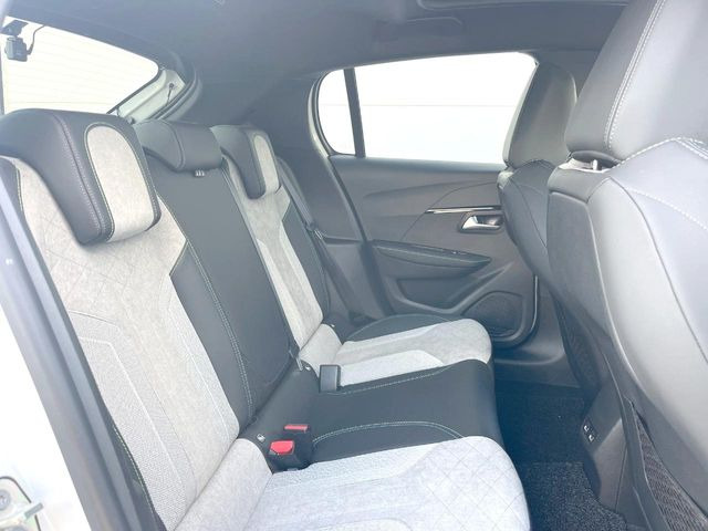 ���㕔���Ȃ��C�ɂȂ�悤�ȃL�Y�E�����ւ��蓙�A�傫�ȃ_���[�W�͂Ȃ��A�ǍD�ȏ�Ԃł��B