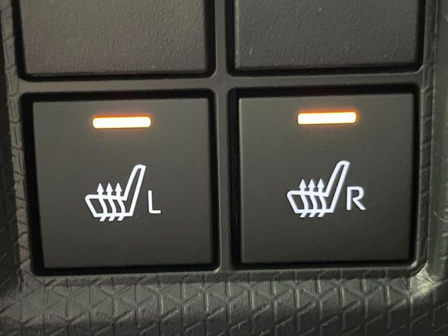 【シートヒーター】寒い日に重宝するシートヒーター!エアコンより早く温まってくれるので寒がりの人も安心ですね♪エアコンの温風は乾燥するから苦手、という方にもをおすすめです。