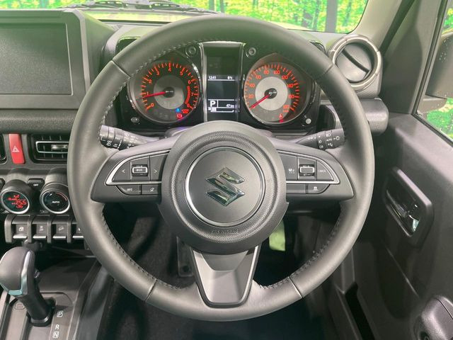 �y�����v�����X�e�A�����O�z�㎿�Ȋv���g�p���邱�ƂŁA��ɂ����������݂ƂĂ��^�]���₷���n���h���ł���