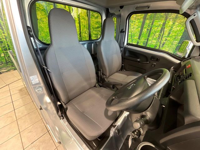 �^�]�ȃV�[�g���͎g�p�������Ȃ��A�ǍD�ȏ�ԂƂȂ��Ă��܂��B���J�Ɏg���Ă������Ƃ��悭�킩��܂��ˁB