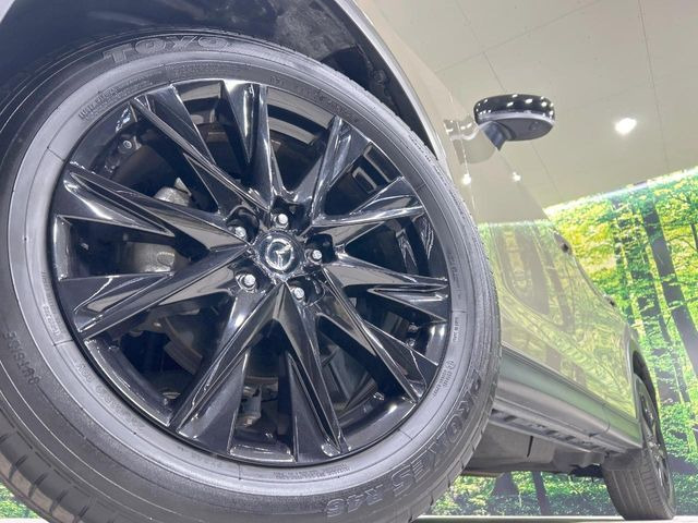 �y����19�C���`�A���~�z�C�[���z�O�ςɃ}�b�`���������A���~�z�C�[���𑕒����Ă���܂��B�e��ЊO�A���~�z�C�[����A�X�^�b�h���X�^�C�����戵�����Ă���܂��B���񂲑��k����������