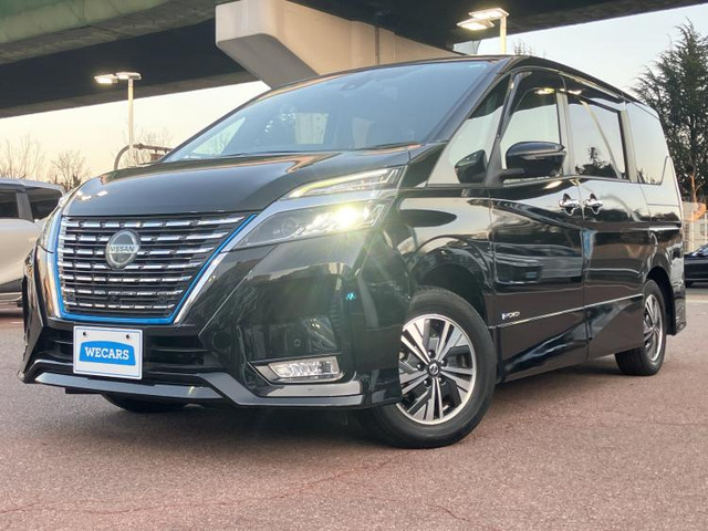 セレナ1.2 e-POWER ハイウェイスターV