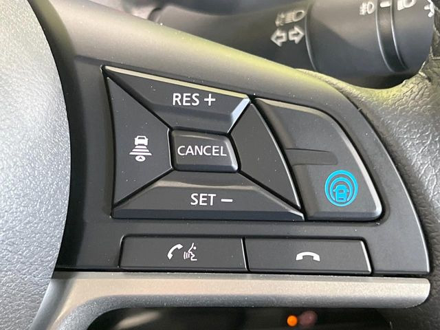 �y�v���p�C���b�g�z�������H�ł̒��������s���y��!!�a�؎��Ə��񑖍s�̃V�[���ŁA�A�N�Z���E�u���[�L�E�X�e�A�����O�������Ő��䂵�A�������^�]�̕��S���y�����Ă���܂���