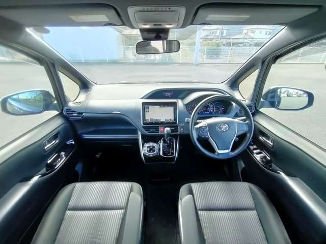 ヴォクシー2.0 ZS 煌