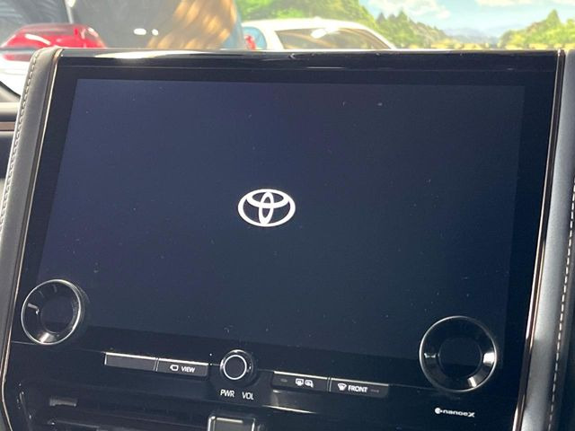 【14インチディスプレイオーディオ】画面内にオーディオ操作はもちろん、空調の調整機能なども盛り込んだ多機能なディスプレイオーディオです!スマートフォン連携はもちろん、車載ナビもお使いいただけます♪