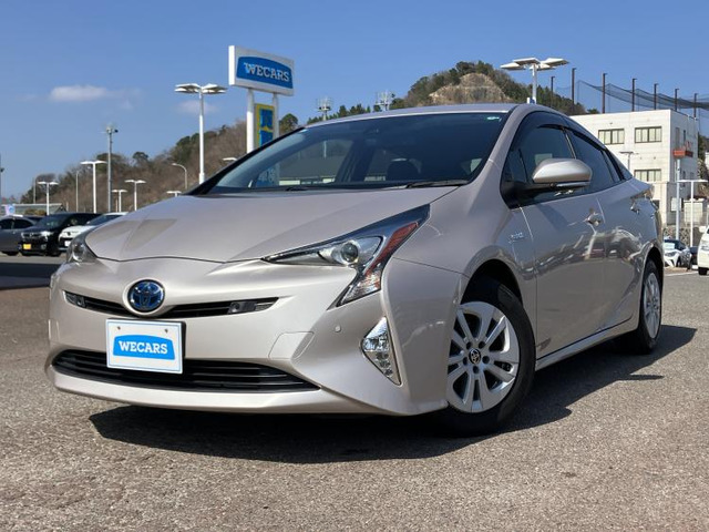 プリウス1.8 S セーフティ プラス