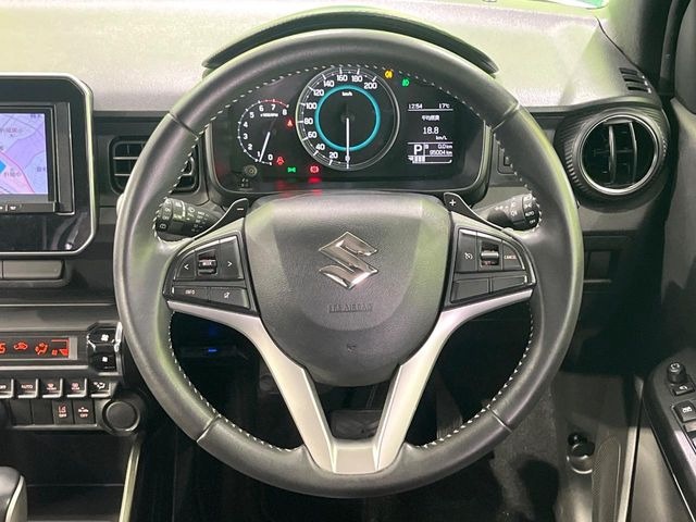 �y�X�e�A�����O�X�C�b�`�z�^�]���A�O������ڐ������炷���ƂȂ��A�I�[�f�B�I���̑��삪�\�ȕ֗��@�\!���S&���K�ȃh���C�u�����o���Ă���܂���