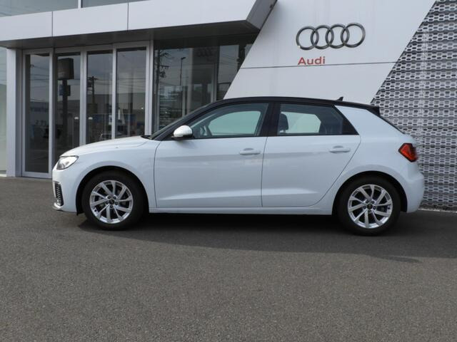 A1スポーツバック25 TFSI アドバンスド