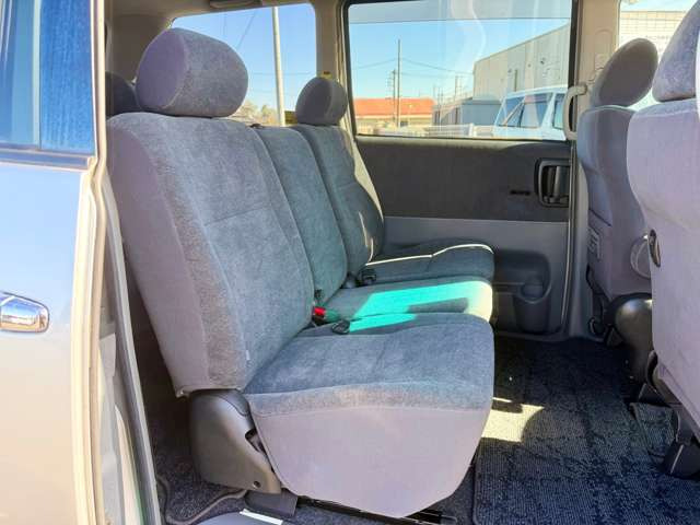 ���X�͍s�c�����R���̊��ˌ����_�̋߂��ɓX�܂��������܂��B���Ԃł��A�N�Z�X���₷���ꏊ�Ɍ�����܂��B�d�Ԃł��z���̍ۂ��Ŋ���JR���������w�܂ł��}���ɎQ��܂��B���C�y�ɂ��₢���킹������!