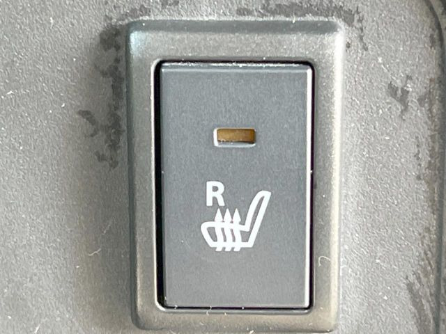 �y�V�[�g�q�[�^�[�z�������ɏd�󂷂�V�[�g�q�[�^�[!�G�A�R����葁�����܂��Ă����̂Ŋ�����̐l�����S�ł��ˁ�G�A�R���̉����͊������邩����A�Ƃ������ɂ����������߂ł��B