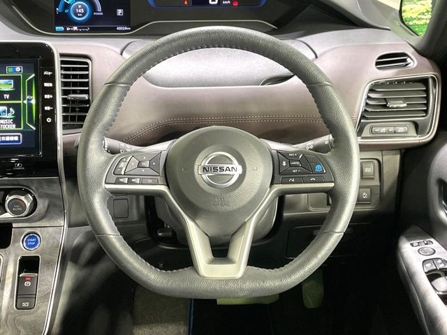 �y�X�e�A�����O�X�C�b�`�z�^�]���A�O������ڐ������炷���ƂȂ��A�I�[�f�B�I���̑��삪�\�ȕ֗��@�\!���S&���K�ȃh���C�u�����o���Ă���܂���