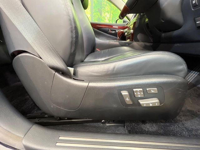 �y�p���[�V�[�g�z�X�C�b�`��ŊȒP�ɃV�[�g�̔��������\!�d��������͂�����܂���!���K�ȃV�[�g�|�W�V�����ɃZ�b�g���āA���K�ȃh���C�u�����y���݂��������B