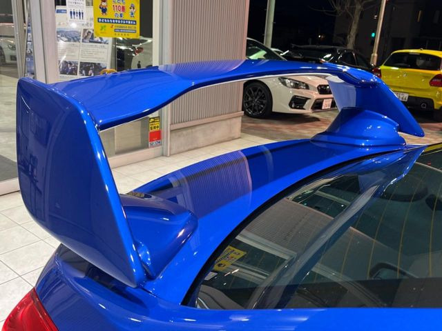 �y��^�����X�|�C���[�z�X�|�[�c�J�[�炵�����O�b�ƈ�������^�����X�|�C���[�𑕒��􍂑����s���̃X�^�r���e�B(���s���萫)����ɖ𗧂��܂��B