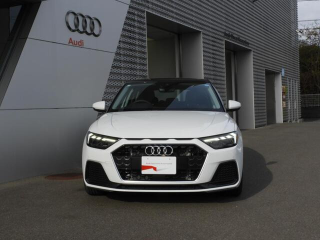 A1スポーツバック25 TFSI アドバンスド