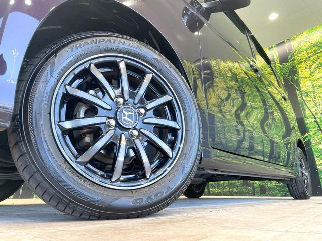 �y����14�C���`�A���~�z�C�[���z�O�ςɃ}�b�`���������A���~�z�C�[���𑕒����Ă���܂��B�e��ЊO�A���~�z�C�[����A�X�^�b�h���X�^�C�����戵�����Ă���܂��B���񂲑��k����������