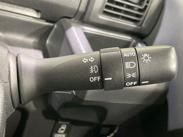 �y�I�[�g���C�g�z����̖��邳�ɉ����Ď����Ńw�b�h���C�g�̓_���E�������ł���@�\�ł�!���C�g�̕t���Y��E�����Y��Ȃǂ������Ȃ�A�J�̓���[���̑��s�����S!�g���l���ʉߎ����֗��ł��ˁ�