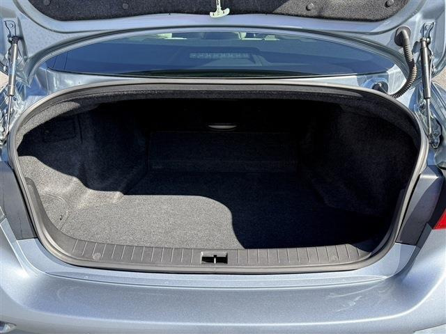 ���Ǝҗl�ւ̔̔��͂��f�肳���Ă��������܂��B �Ԍ������ԗ��̏ꍇ�́A�Ԍ����擾�������x�������z�ŕ\�����Ă���܂��B