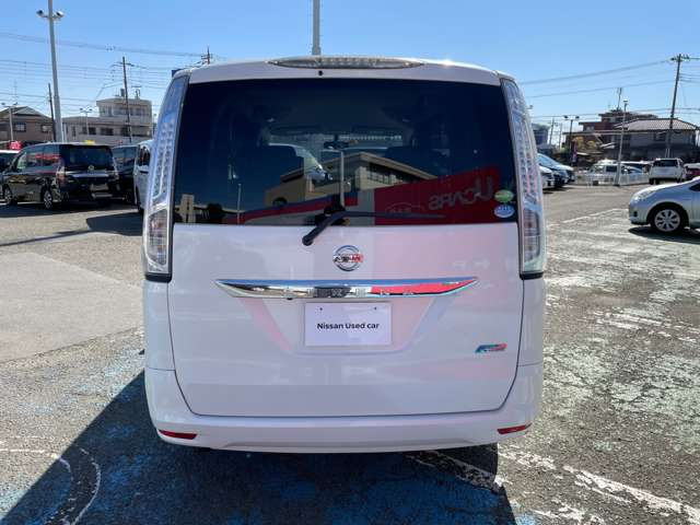 セレナ2.0 20X S-HYBRID