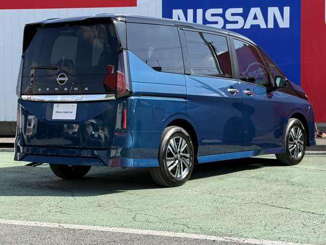 セレナ1.4 e-POWER ハイウェイスターV