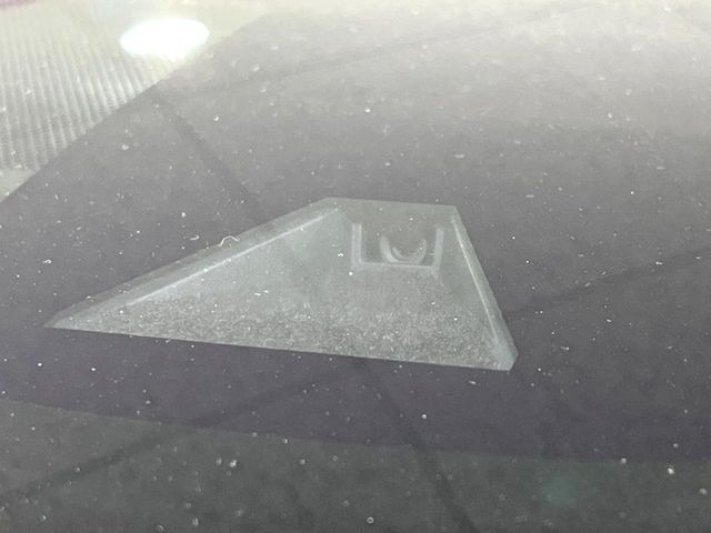 �y�g���^�Z�[�t�e�B�Z���X�z���s���ɑO���̎ԗ�����F�����A�Փ˂������Ȏ��͌x��ƃu���[�L�ŏՓˉ���Ɣ�Q�y�����A�V�X�g�B�����S�Ƀh���C�u�����y���݂��������܂��B