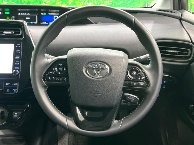 �y�����v�����X�e�A�����O�z�㎿�Ȋv���g�p���邱�ƂŁA��ɂ����������݂ƂĂ��^�]���₷���n���h���ł���