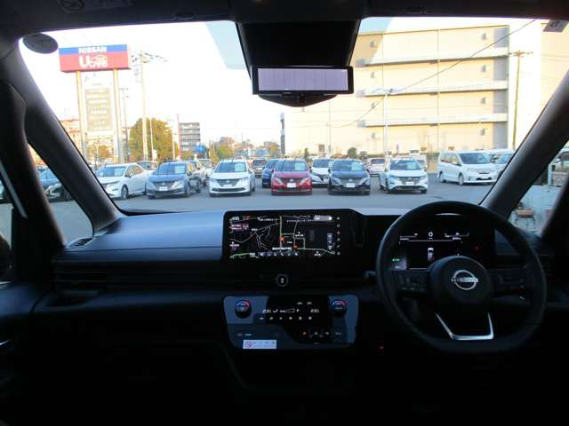 セレナ1.4 e-POWER XV