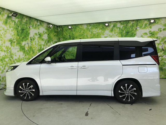 ノア1.8 ハイブリッド S-Z