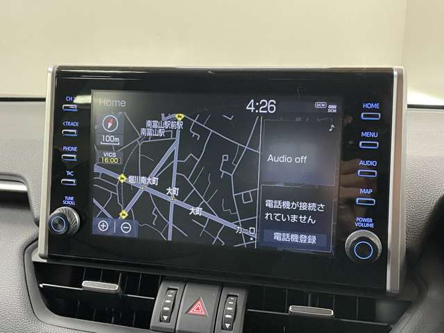 純正ナビ、社外ナビなども取り付け可能です!大きなサイズのナビを付けたい方はお気軽にお尋ねください!!