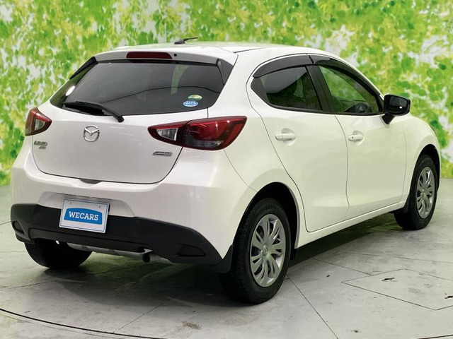 デミオ1.3 13S 4WD