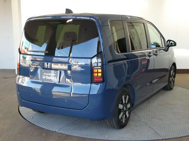 フリード1.5 e:HEV エアー EX