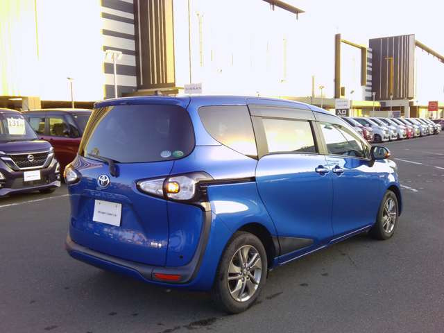 シエンタハイブリッド 1.5 G