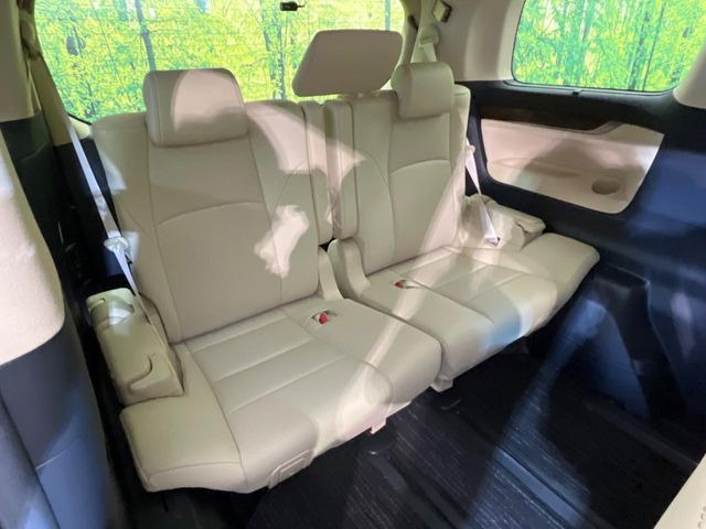 3��ڃV�[�g�͂�������ԗǍD����l�ł��������ƍ����Ē����܂��̂ŁA��l���ł̂��o���������N���N�ł��􂲉Ƒ��ŁA�C�̒m�ꂽ���ԂŁA�h���C�u�ɍs���̂��y���݂ł��ˁ�