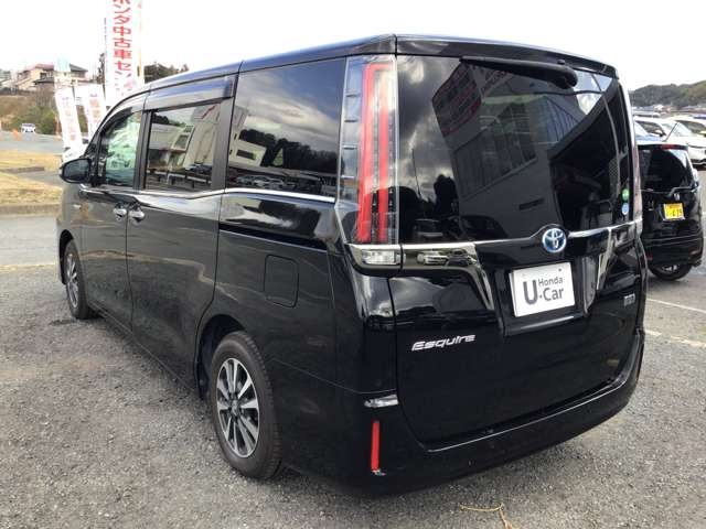 エスクァイアハイブリッド1.8 Gi プレミアムパッケージ ブラックテイラード