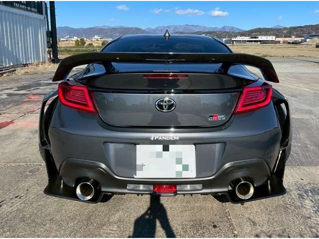 ���X�݌ɂ͊O���A�����N���[�j���O��ɓW�����A�����Ď��̏C�����̗L���A���[�^�[��������̗L������O�ҋ@�ւɂ�錟����S����{���Ă���܂��B�Ԍ��A�����A����h�������ЂőΉ��ł��܂��̂ł����S���������B