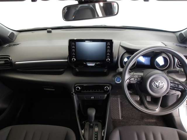 ヤリス1.5 ハイブリッド G