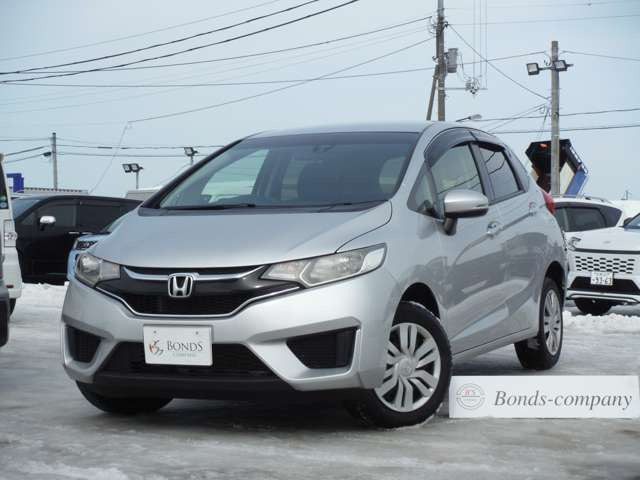 フィット1.3 13G Fパッケージ コンフォートエディション 4WD